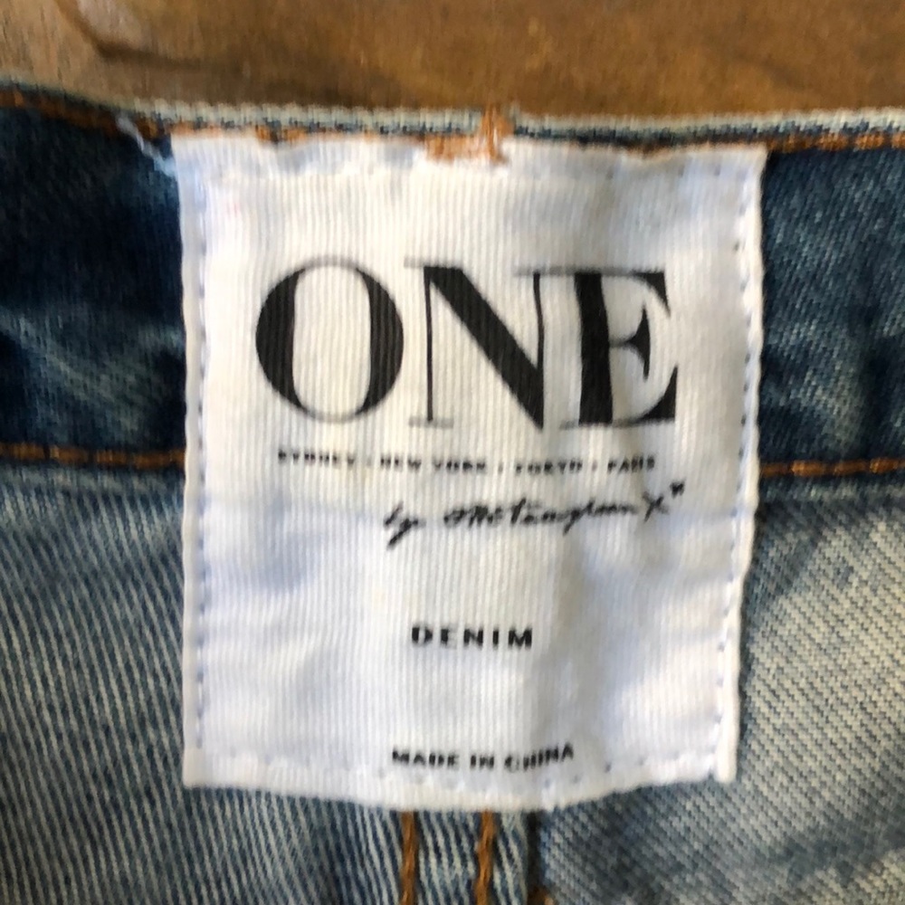 🔥OneTeaspoon Jean Short🔥 - Picture 3 of 4